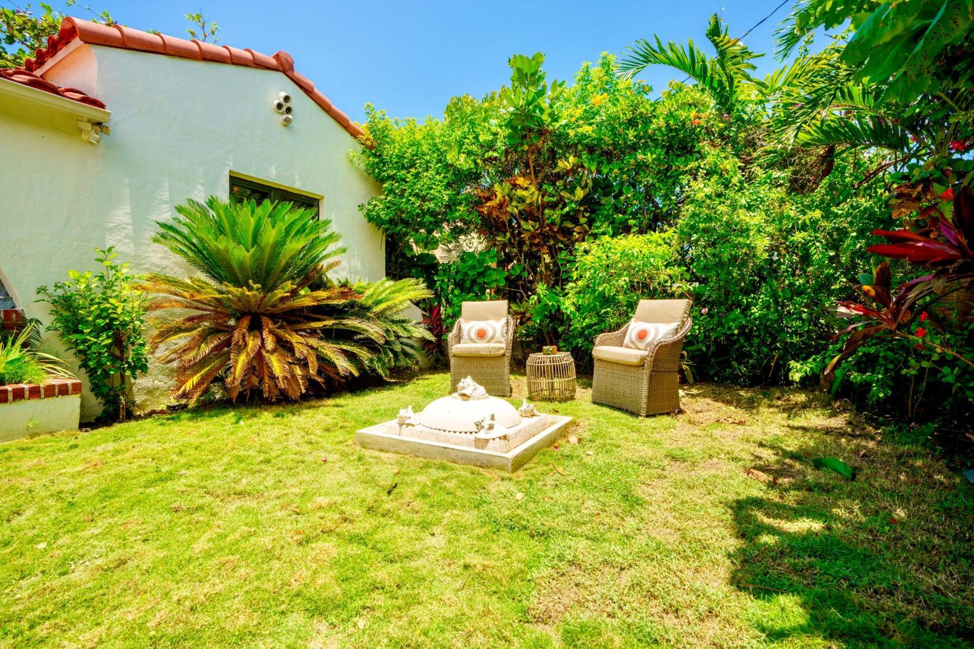 Entire Private Beautiful 2 Bedroom Plus Den House With Gated Front&Back Yard And Free Parking 10Min Drive To Miami Beach Buitenkant foto